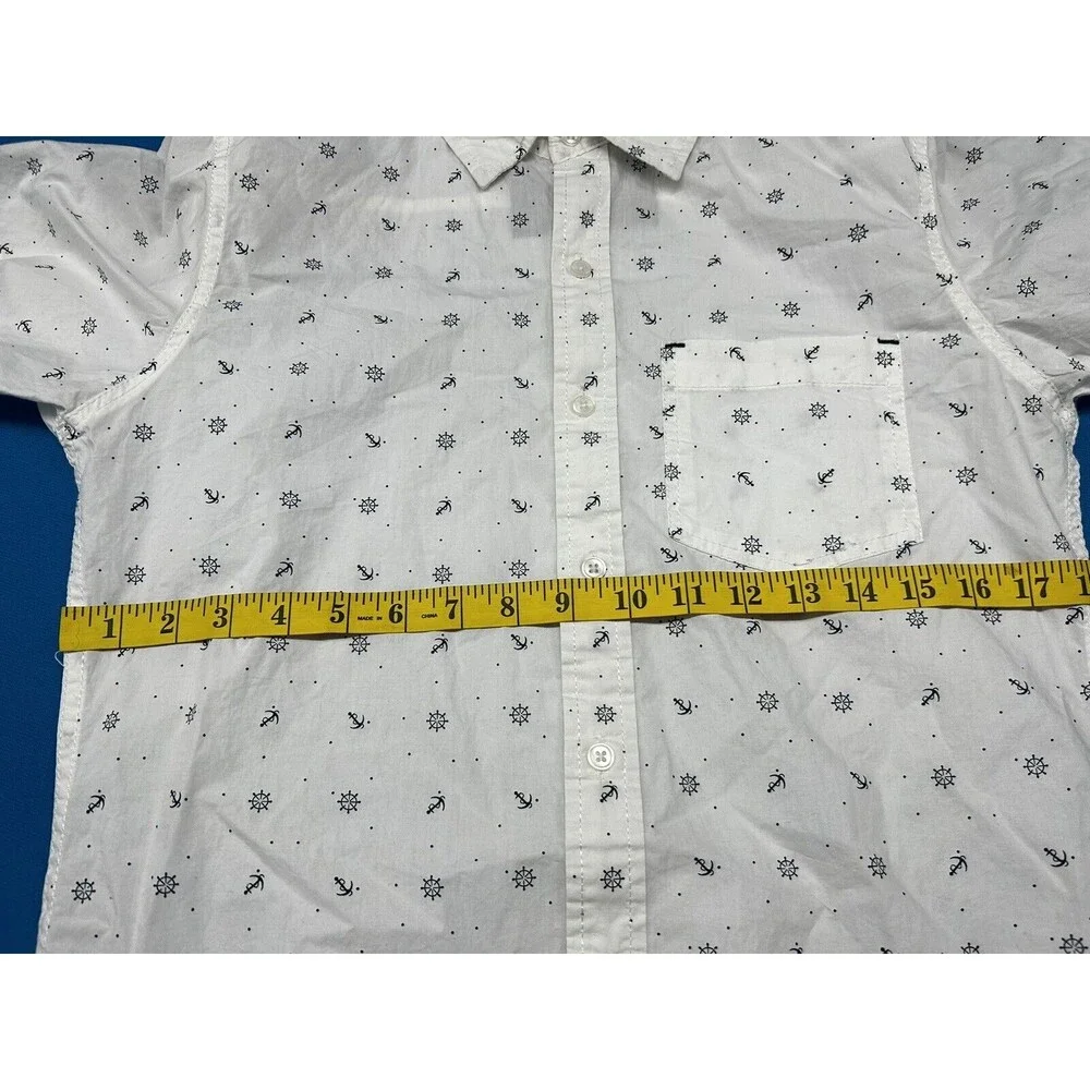 Broken Threads Men's Button Down Shirt Short Sleeve White blue Print Size S - Picture 5 of 7